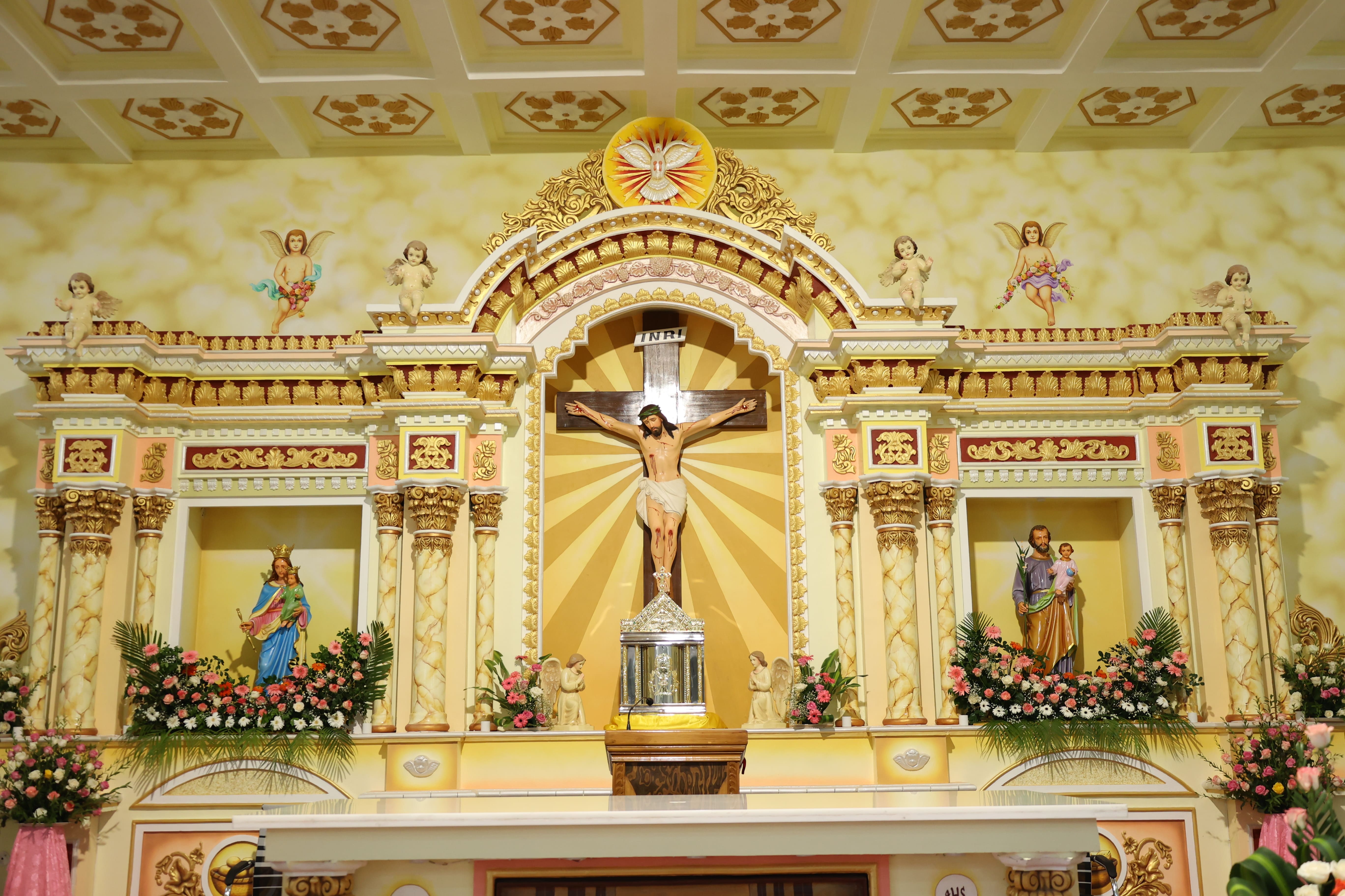 Holy Mass at Infant Jesus Church